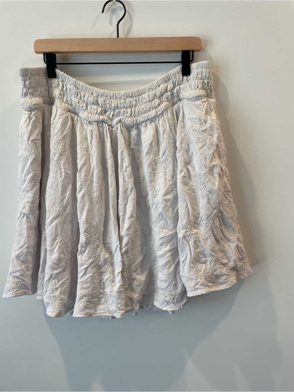 torrid Light Cream Embroidered Skirt